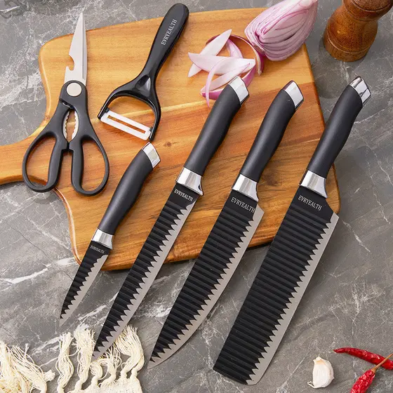 Kit de Conjunto Facas Coloridas/Pretos Tesoura Descascador Cozinha Gourmet 6 Peças
