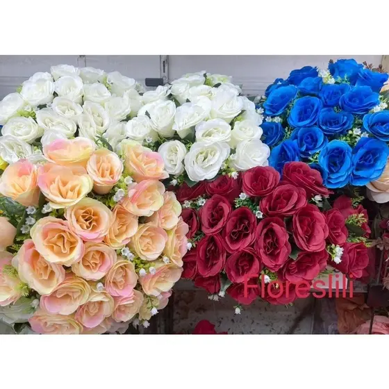 Buquê de rosas com folhagem C/24