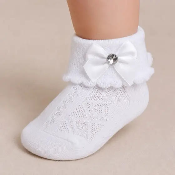Kit 3 Pares de Meia Babado Infantil Cano Curto Babado de Renda Batizado Festa de Aniversário