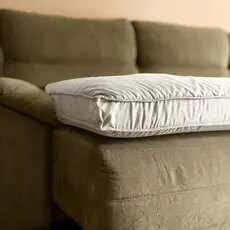 Pillow Top Sofá Retrátil e Reclinável Confort Flat Dupla Face 140x70x10cm Lavável em Máquina