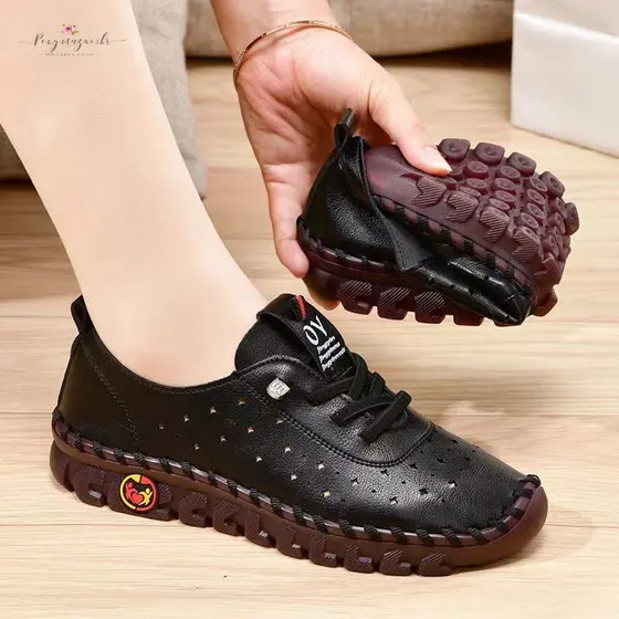 Sapatos ortopédicos de couro feitos à mão pela XDX com solas macias e antiderrapantes para mulheres.
