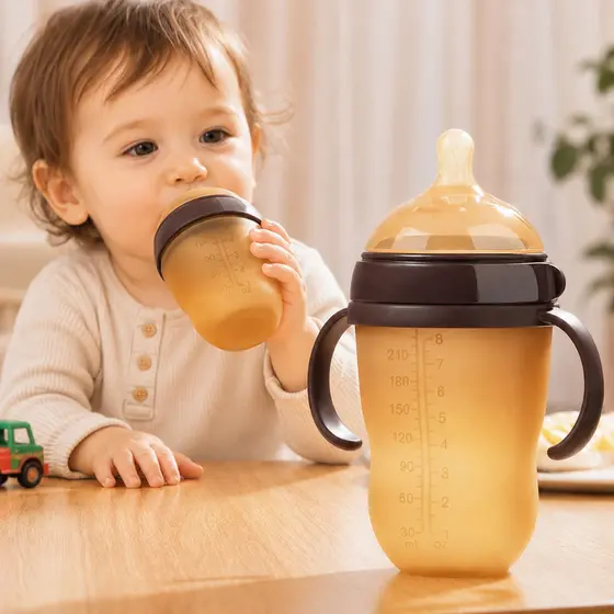 Mamadeira de silicone nano 150/240ml, ideal para desmame de bebês de 0 a 3 anos, com alça