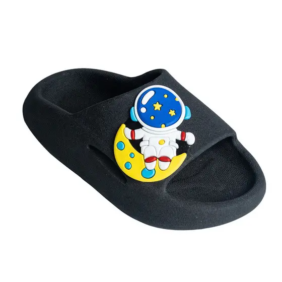 Chinelo Nuvem Confortavel Menino Infantil Aplique Astronauta