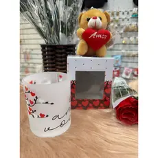 Urso de Pelúcia com Coração e Caneca Namorados Amor