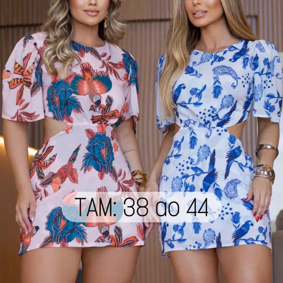 Vestido Macaquinho de Manguinha Princesa Estampado Farm Feminino, De Amarrar nas costas