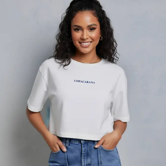 Cropped Feminino Oversized Copacabana Estampado Frente e Costas Blusa de Tecido 100% Algodão Confortável e Estilosa