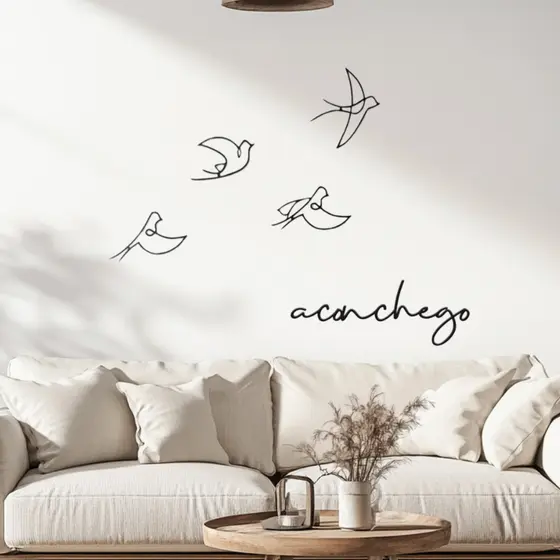 frases decorativas para paredes Aconchego Minimalista + Kit 4 Esculturas Pássaros Vazados Sala