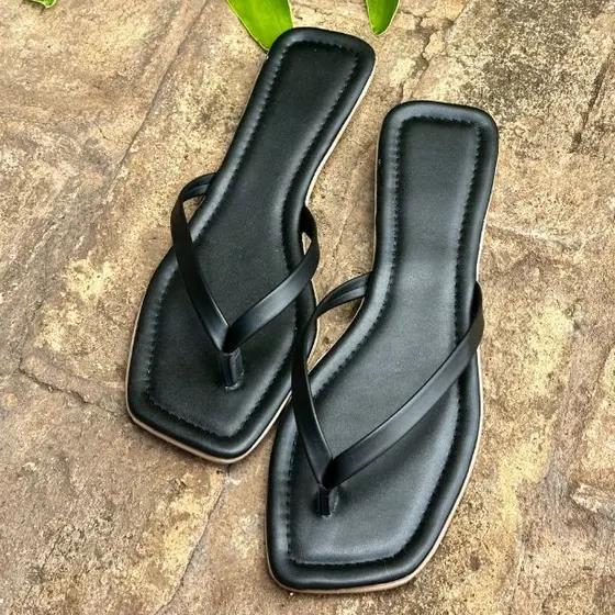 Rasteira Feminina Chinelo Rasteirinha Sandalia Lisa Bico Quadrado Tiras Macia Verão Lançamento