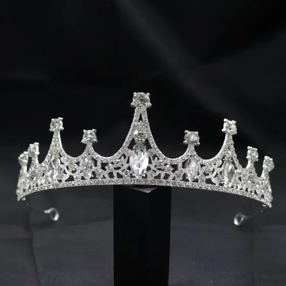 Venda imperdível coroa de cristal branca feminina coroa de aniversário cocar casamento adequado para presentear
