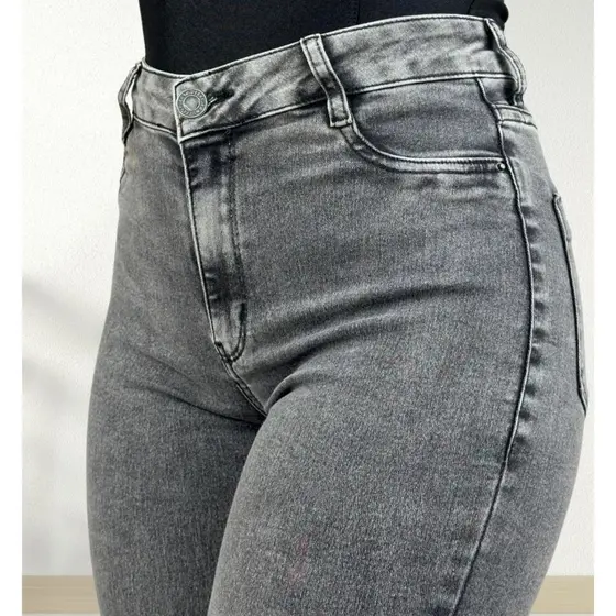 Calça Jeans Preta Marmorizada Feminina Skinny Cós Alto Cintura Alta muita Lycra Modeladora