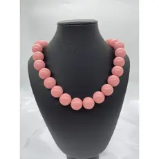 Colar de Bolas – Elegância que Nunca Sai de Moda