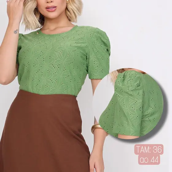 Blusa Feminina Casual Manga Bufante Princesa na Malha com detalhe de metal