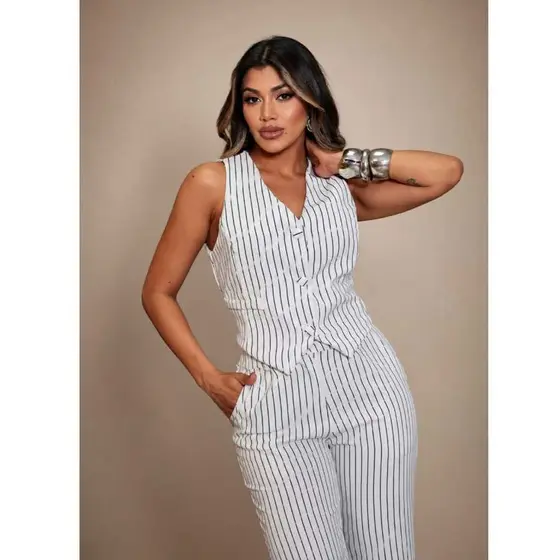 Conjunto Alfaiataria Risca de Giz Feminino – Elegância Atemporal com Sofisticação Liquidação2026**