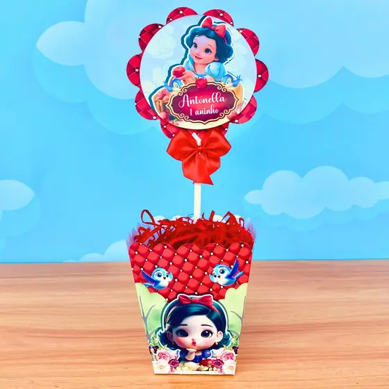 Centro de mesa BRANCA DE NEVE BABY CACHEPO Lembrancinhas Personalizadas | já vai semi montado