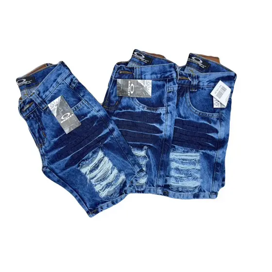 Short Jeans Menino Infantil Com Rasgada Lavagem Médio O..