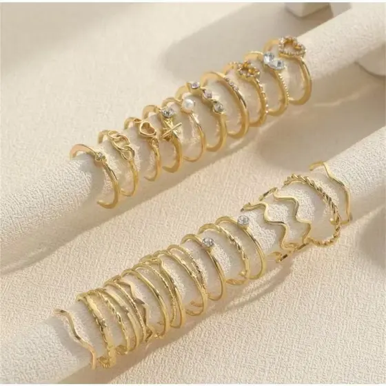 Kit 12 Anéis Femininos –anel Dourado e Prateado Pode ser exposto à água e não escurecerá.