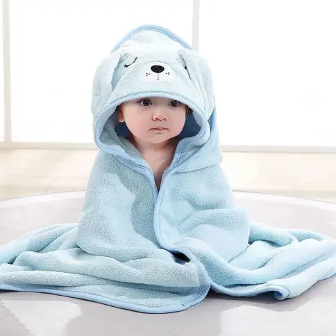 Toalha de Banho Infantil Bebê com Capuz Bichinhos Felpuda Grande Super Macia Alta Absorção