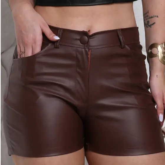 Short Couro Jeans Feminino Cintura Alta Estilo Social