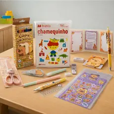 Kit Escolar Capivara Papelaria Fofa Para O Dia A Dia 12 itens