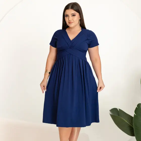 Vestido Plus Size Godê Saia Rodada Gola V Trançado Acinturado Modelador
