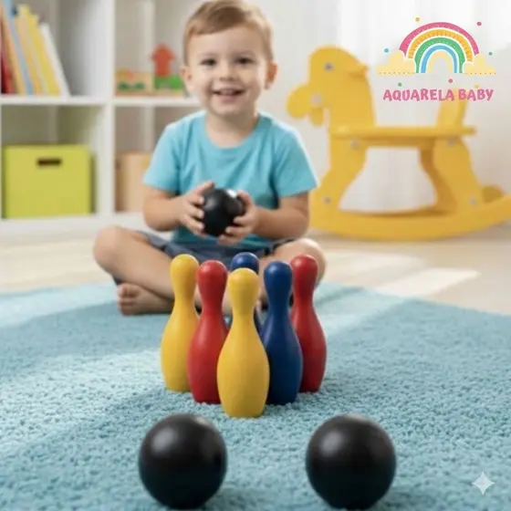 Jogo De Boliche Infantil com 6 pinos e 2 bolas Cores Primárias