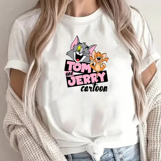 camiseta feminina tom e Jerry off white de algodão premium