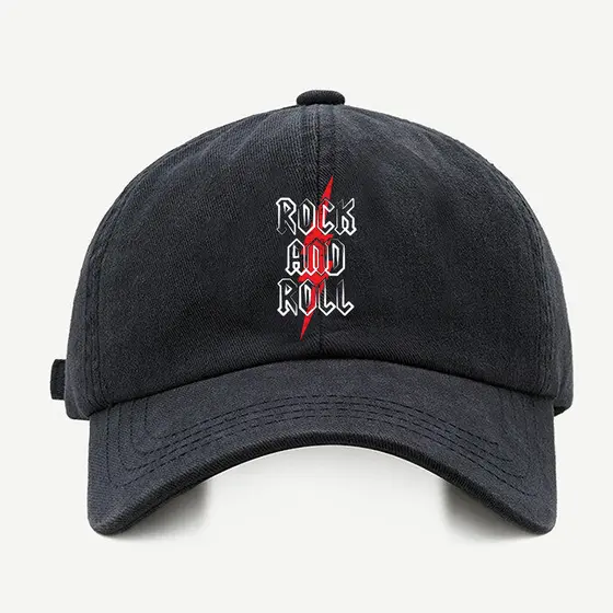 Bone baseball masculino preto Rock And Roll RaioCom regualgem cores bege e branco