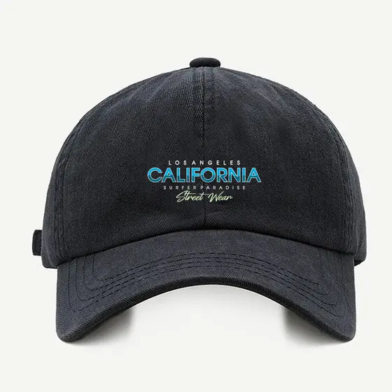 Bone baseball masculino preto California Surf ParadiseCom regualgem cores bege e branco