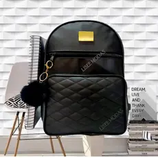 Mochila Feminina Bolsa Mochilinha Blogueirinha da Moda + Chaveiro Pompom