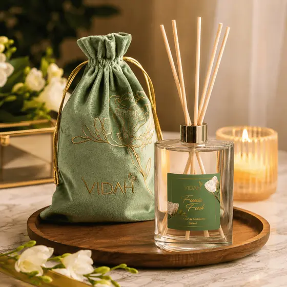 Difusor com Varetas Freesia Fresh - 260ml Perfume para Casa Luxo