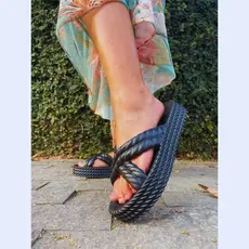 Chinelo Feminino Trançado Nuvem
