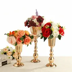 Vaso de Ferro Dourado, Suporte Decorativo para Casamento e Arranjos Florais