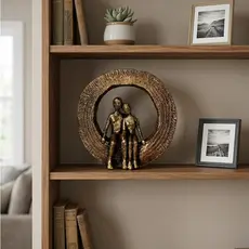 Escultura Decorativa Casal No Arco  Enfeite De Luxo Para Mesa Rack Sala