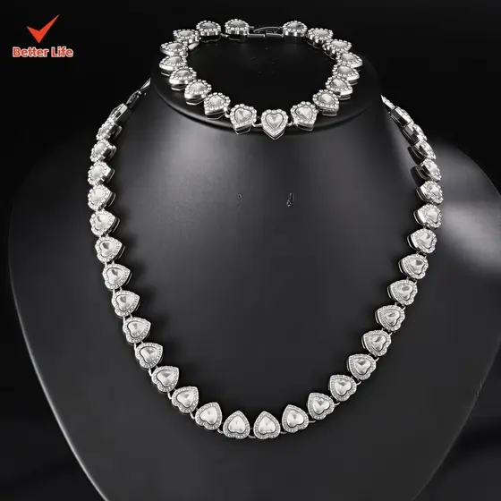 Colar em formato de coração cravejado com um diamante de 11 mm Colar em aço titânio Joia feminina requintada