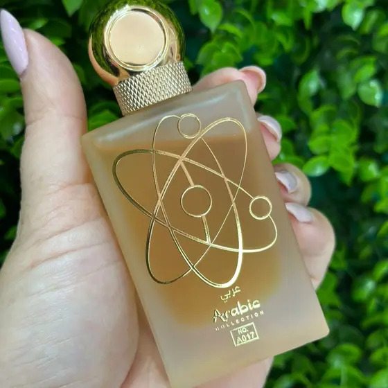 Perfume Árabe Ouro Cósmico A017 Feminino - 25ml