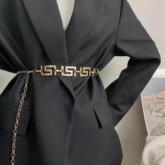 Cintos Feminino Com  Corrente dourado e prata De Metal importado 2024