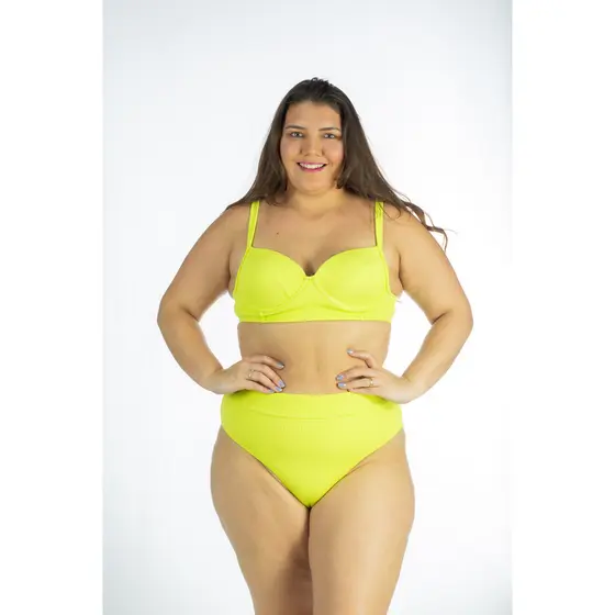 Biquíni Plus Size Levanta Bumbum e Seios - Meia Taça com Aro