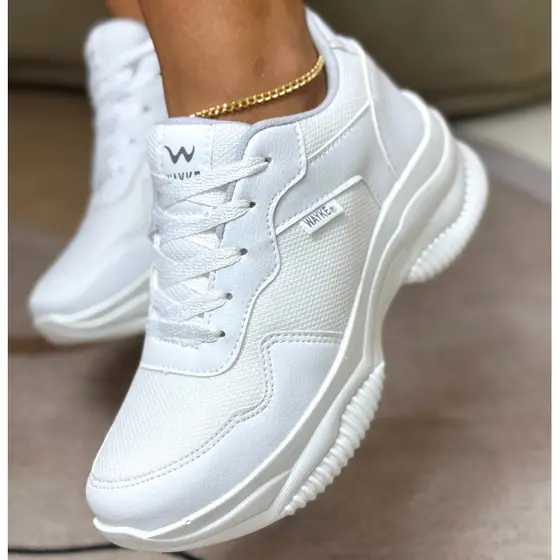 Tenis Feminino Casual Plataforma Lançamento Super Confortável Branco