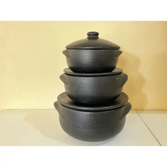 jogo de panela 1l + panela 1,5l + panela 2,5l + BRINDE