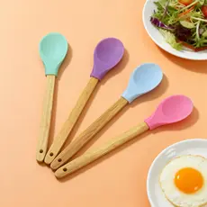 Kit4 Colher De Cozinha Com Cabo De Madeira E Ponta de Silicone Utensílio Prático Resistente