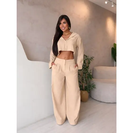 Conjunto Feminino Briana Cropped Manga Longa e Calça Pantalona Cargo