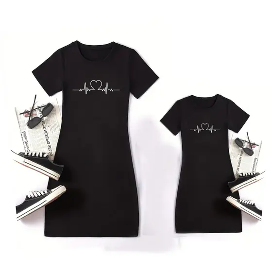Vestido mãe e filha Batimentos cardiacos coracao Camiseta / Camisetão Combinando iguais.