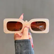 Feminino Na Moda Quadrado Óculos De Sol Ultraleve Ao Ar Livre UV400 Simples Pequeno Quadro Hip Hop Eyewear
