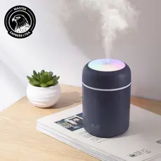 Mini Umidificador de Ar Portátil com LED Colorido – 300ml, Ideal para Casa e Carro Cor Preto
