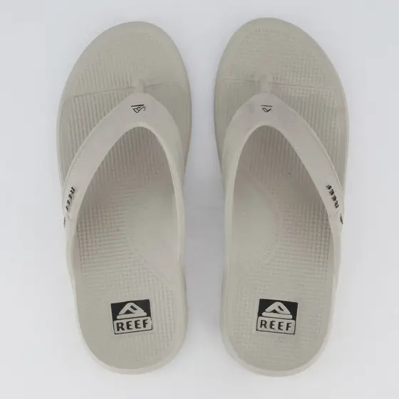 Chinelo Reef Oasis Cinza