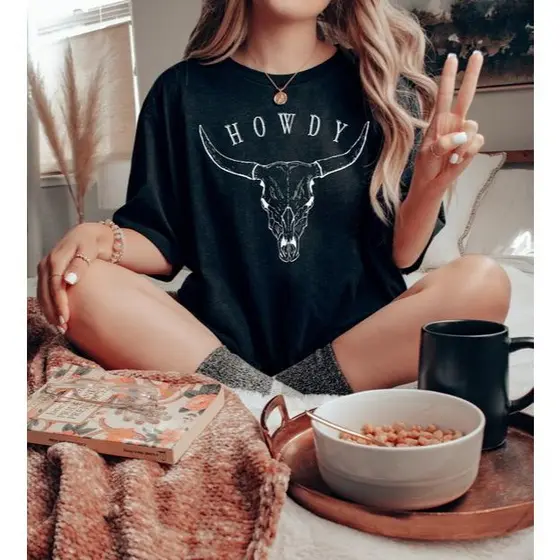 Camiseta Oversized Feminina Larga Camisão Country T-Shirt Howdy Longhorn Texas Agro Lançamento