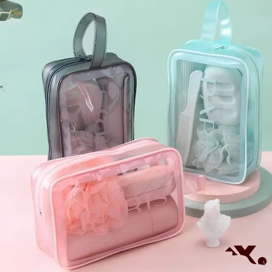 Bolsa Paris Transparente Compacta para Higiene Pessoal com Kit de Acessórios