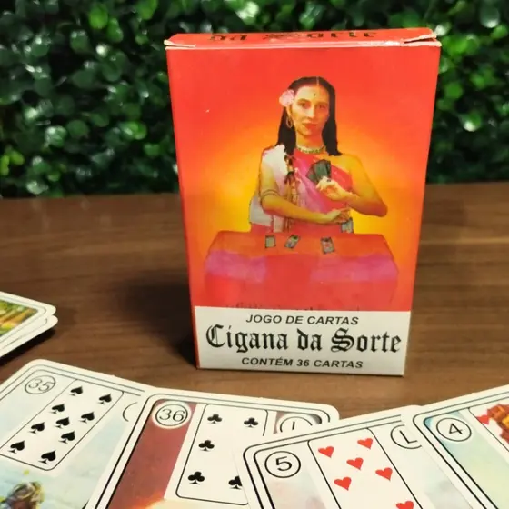 Tarot Baralho Cigana Da Sorte Luar - 36 Cartas - Magia do Oráculo + Manual Detalhado com Significados