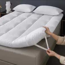 Pillow top cama casal padrão box 1,88m×1,38m protetor de colchão Toque pluma 400 fios.