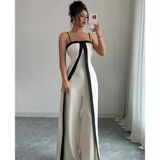 Macacão feminino listrado elegante e de alta qualidade, cintura alta, modelagem solta, estiloso e casual. H-14